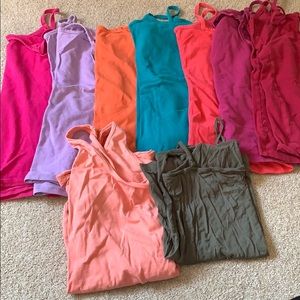 Lot of medium camis
